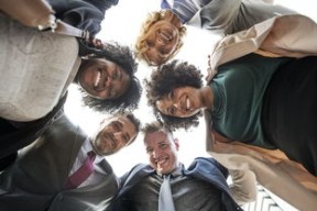 九游体育网页版-赛季最惊喜表现：意料之外的黑马队伍突围，lol黑马战队