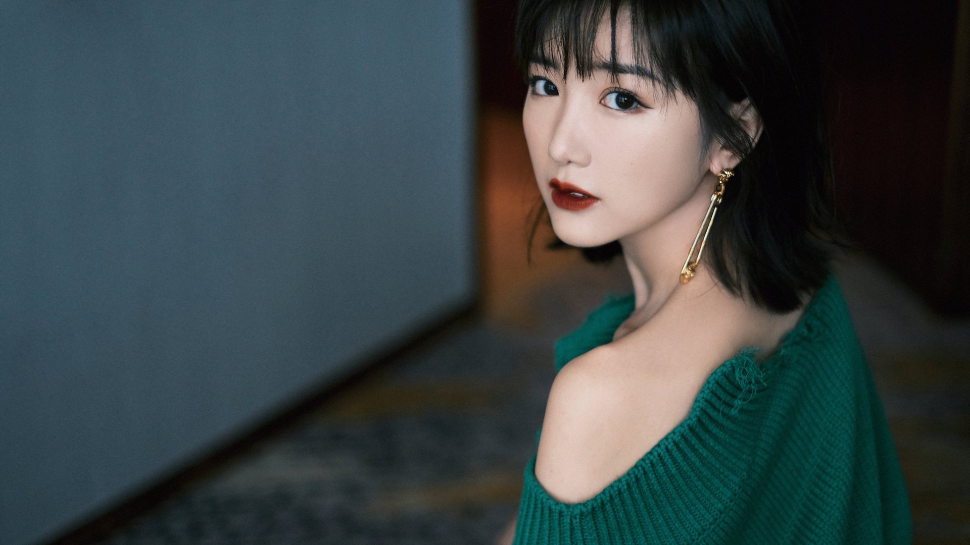 球员防守意识培养普遍滞后，1.防守有球队员技术的基本要求