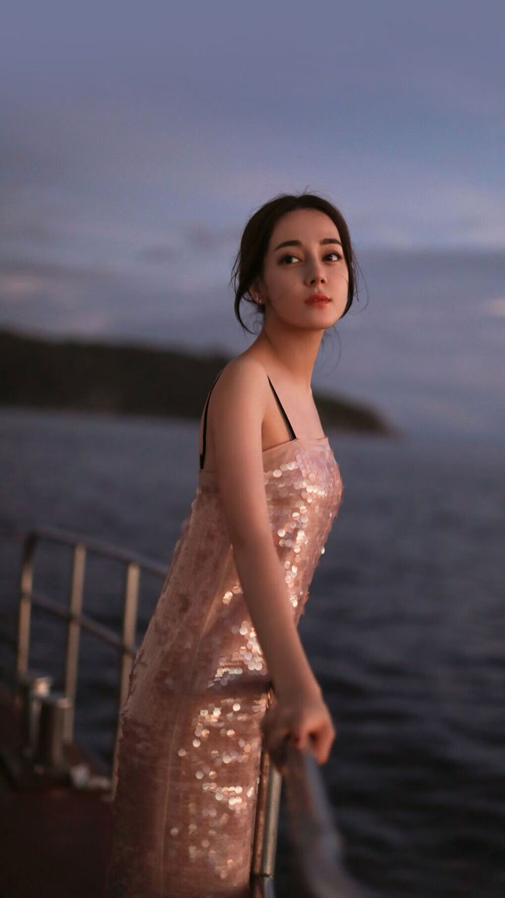 男子400混德国后程追击引掌声,德国女子400米运动员